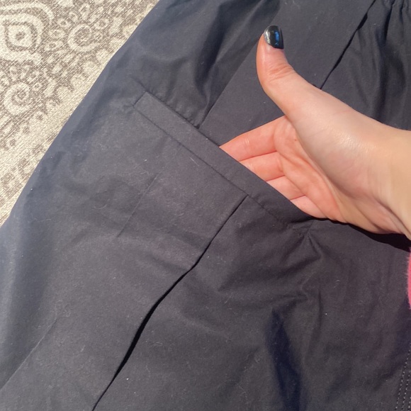 Beira Unisex Kangaroo Shorts - Picture 11 of 11